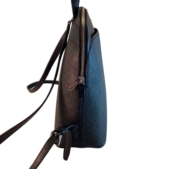 MICHAEL KORS Backpack Leather EMMY Large Dome BLACK Monogram 35H9SY3B7B - Picture 4 of 13